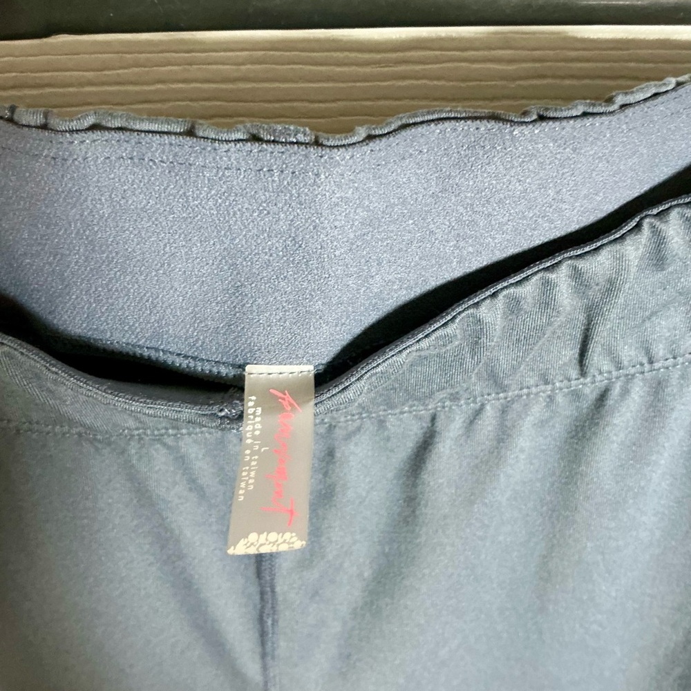 FP Movement by Free People Let’s Bounce Bubble Pants NWOT - Picture 3 of 6